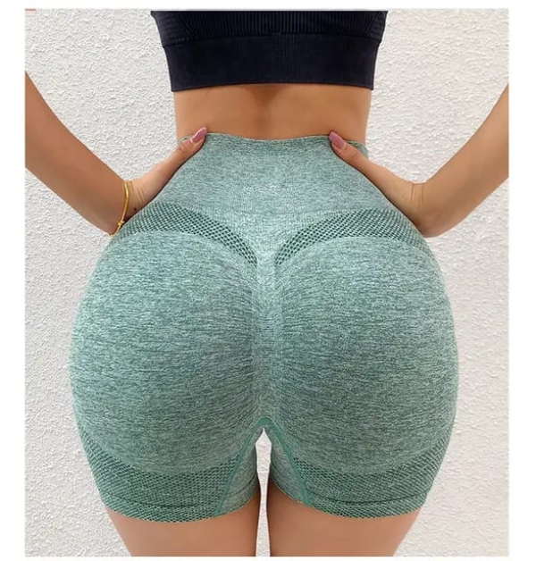 Short Gym sin costuras con Push Up